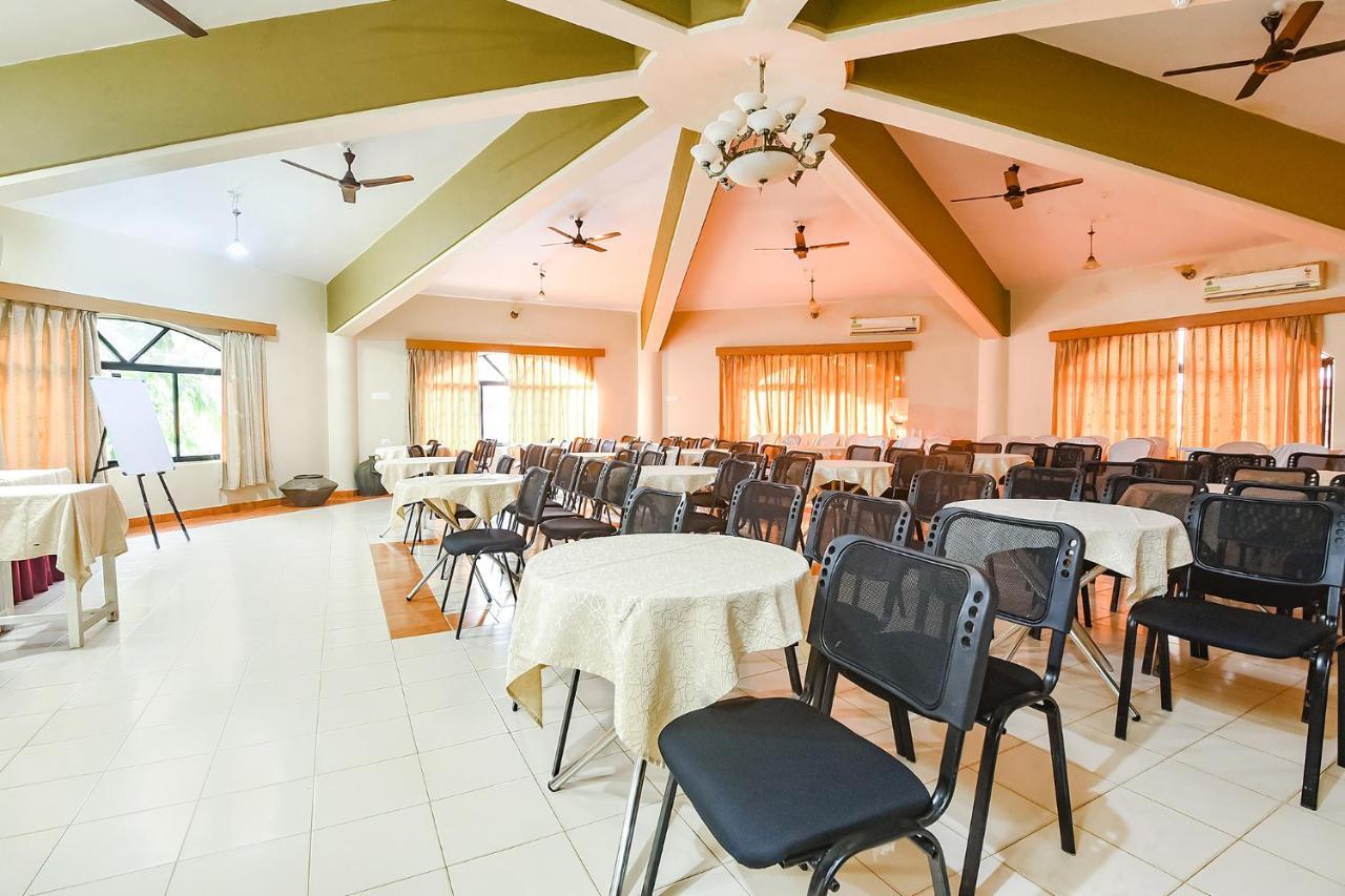 Fabhotel Prime Tanjo Highland With Pool - 500M From Calangute Beach Кандолим Экстерьер фото